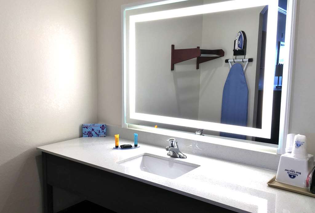Regency Inn & Suites- Nw Houston Jersey Village Номер фото
